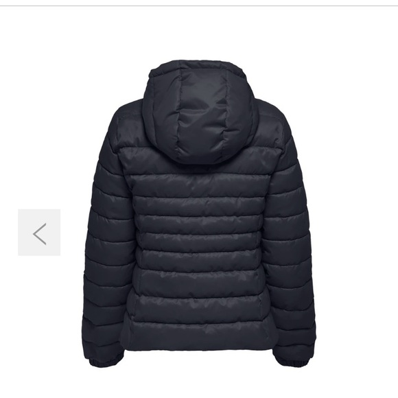 Only black puffer coat (S) - Picture 5 of 5